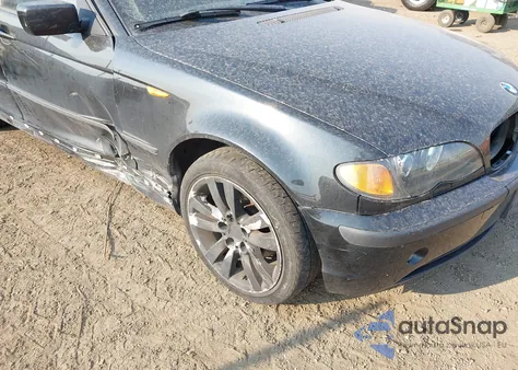 2003 BMW 325Xi z USA, uszkodzony, nr VIN WBAEU33413PM58486